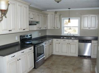 110 North St, Petal, MS 39465