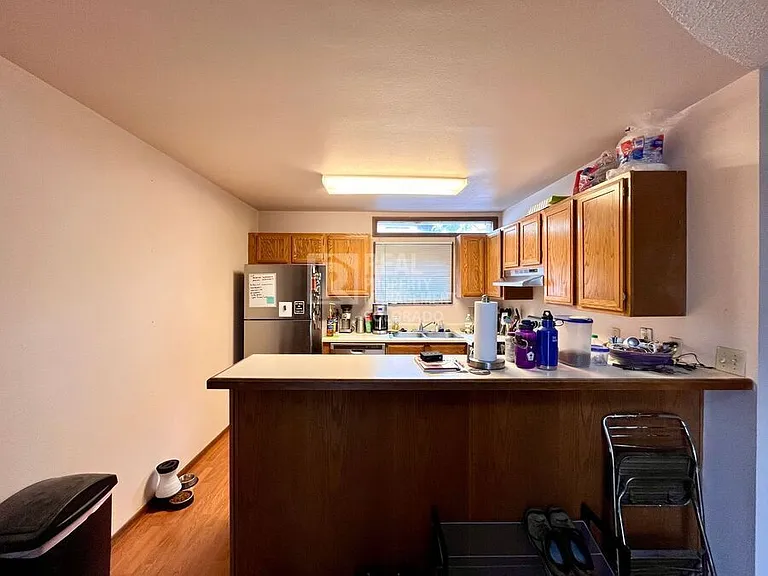 826 Pebblewood Dr — Photo 2