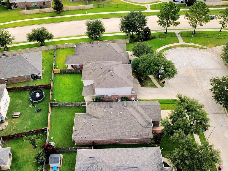 6106 Grassy Haven Ln — Photo 48