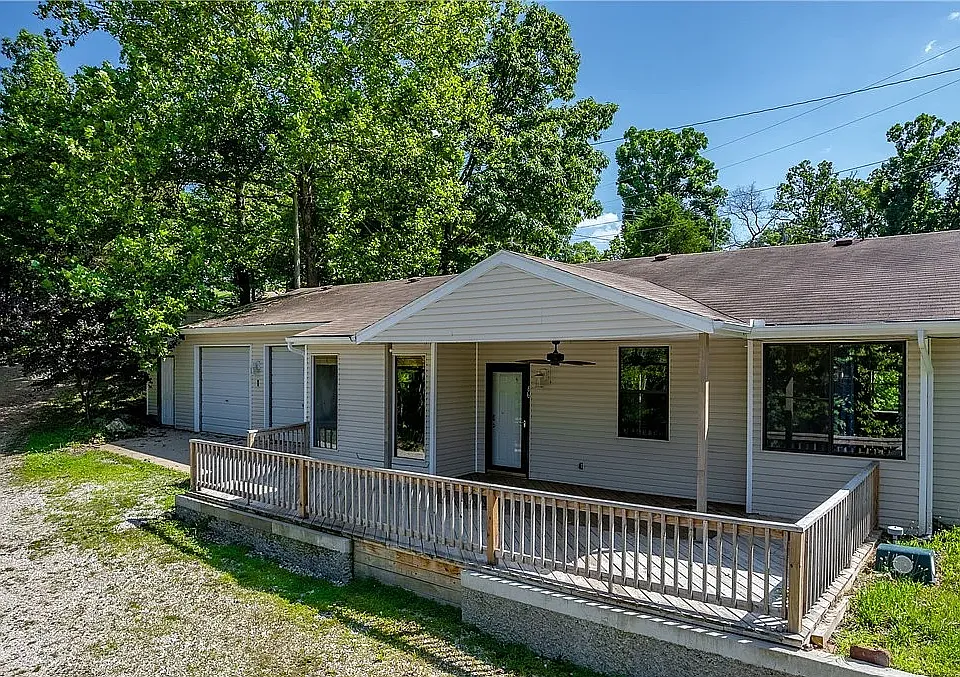 66 Spring Hill Rd