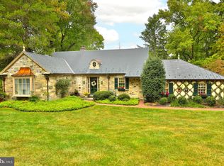 6101 W Mill Rd, Flourtown, PA 19031