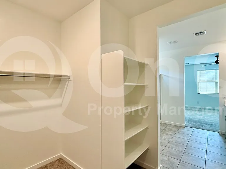 9053 W Agora Ln — Photo 17