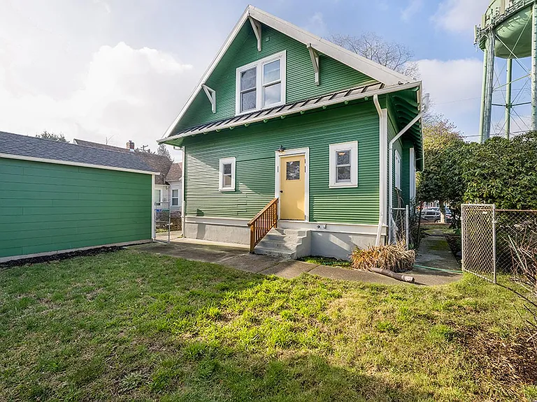 5324 N Maryland Ave — Photo 24