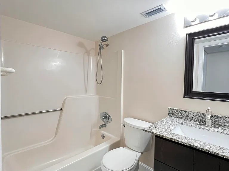 21890 Lake Forest Cir #101 — Photo 21