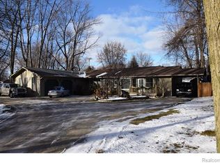 811 Townsend Cres W, Algonac, MI 48001