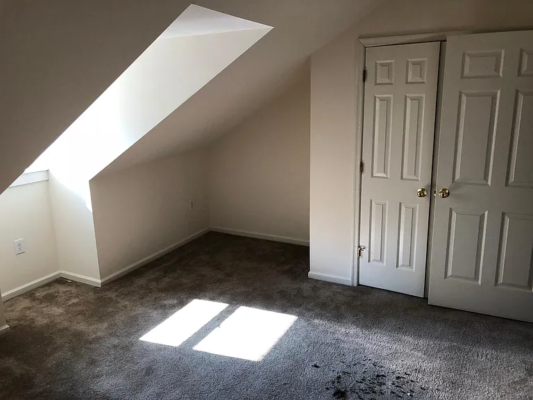 237 N 2nd St #2D — Photo 13