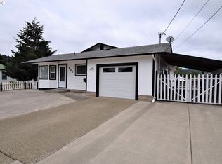 407 Alder St, Myrtle Point, OR 97458