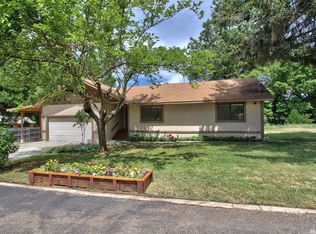 5910 Pecky Cedar Ln, Foresthill, CA 95631