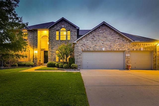 1st image of 524 E Sandra Ln