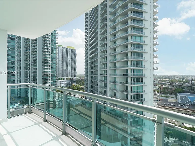 350 S Miami Ave #1301 — Photo 7