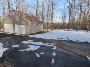 6645 Delilah Rd, East Stroudsburg, PA 18302