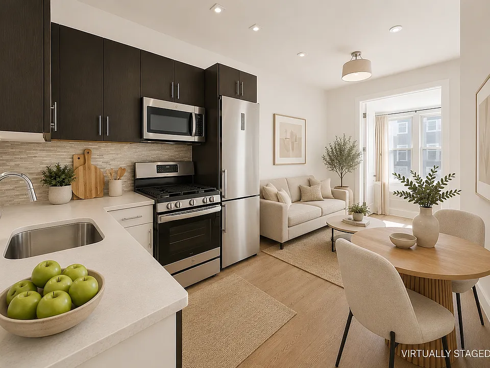18-79 Linden St #1RR