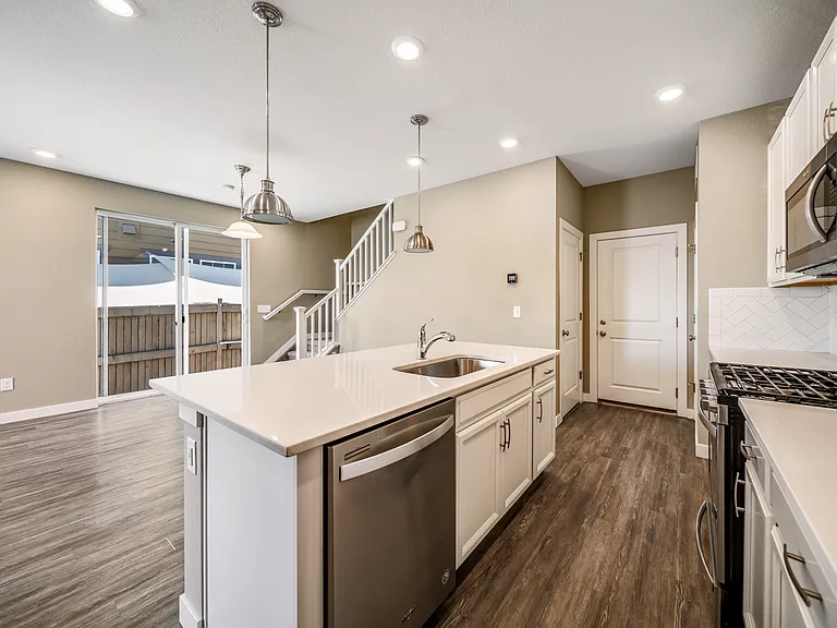 7568 S Zante Ct — Photo 15