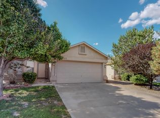 745 Valley Meadows Dr NE, Rio Rancho, NM 87144