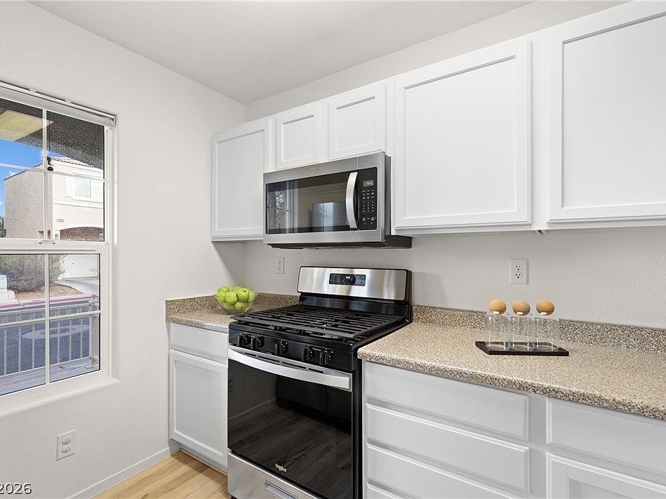 1st image of 10387 Beautiful Fruit St