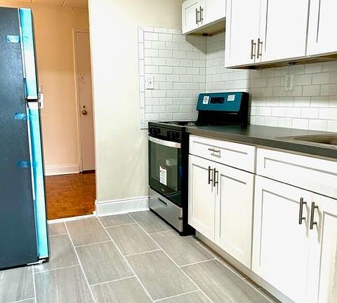3rd image of 35 Park Ave #5S