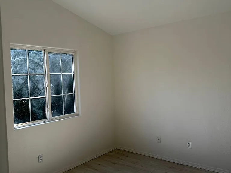 8550 Paseo De Caballo — Photo 10