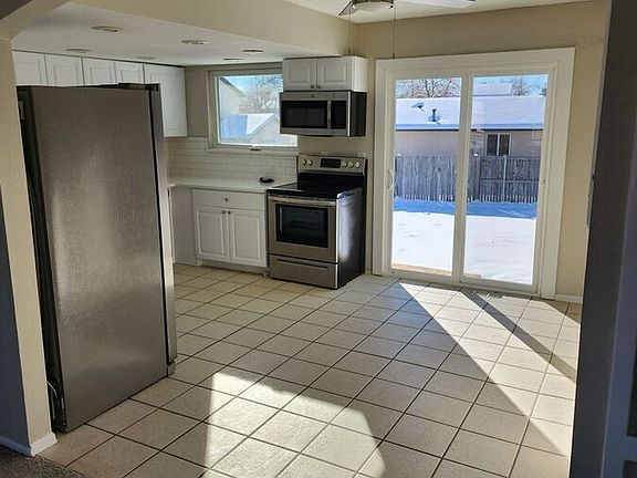 4th image of 3148 W 134th Pl