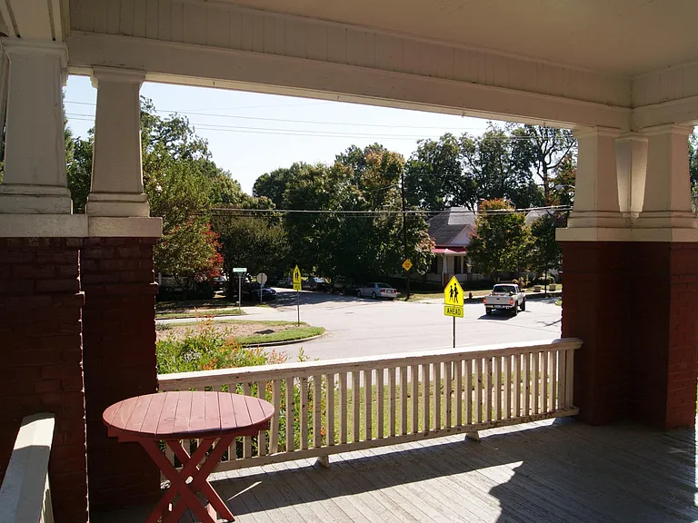 801 Glenwood Ave — Photo 1