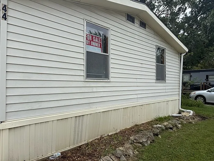 3 bed, 2.0 bath, $40,000 — Photo 2