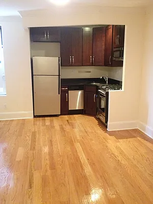 Rented by New Holland Residences | media 14