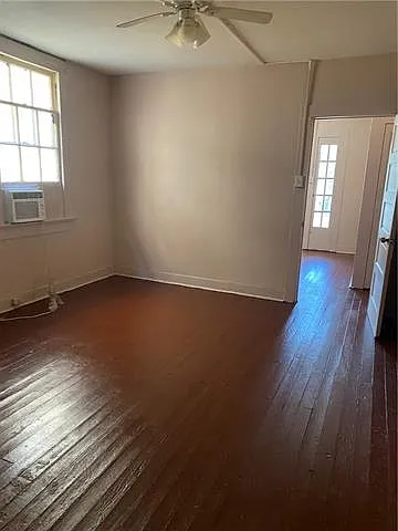 2429 Josephine St — Photo 6