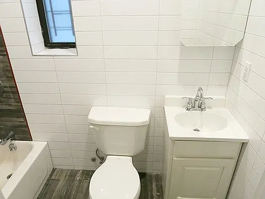 Rented by Nooklyn NYC LLC | media 9