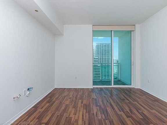 3rd image of 950 Brickell Bay Dr APT 3604