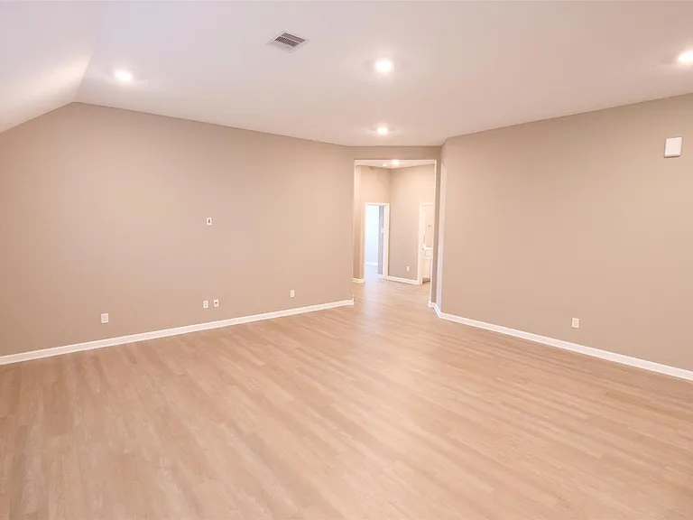 7211 Songlark Lndg — Photo 5