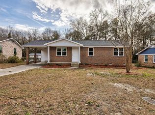 201 Cinnamon Ln, Lexington, SC 29073