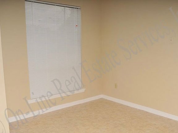 5th image of 810 San Pedro Dr #C