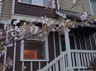 4820 Linden Ave N, Seattle, WA 98103