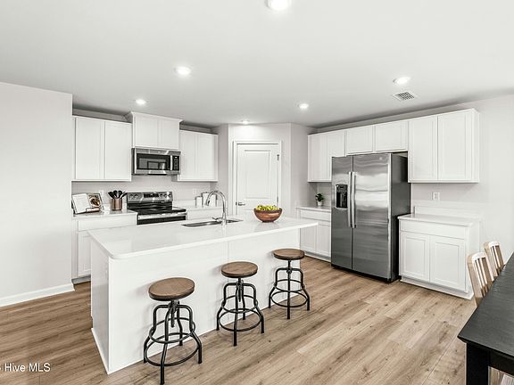 2nd image of 8191 Sterling Oaks Drive NW