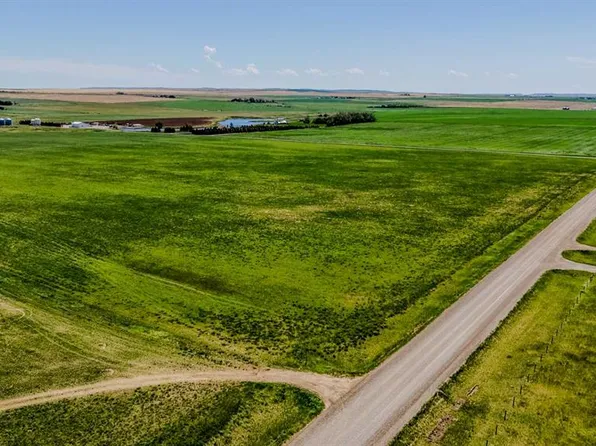 8 Rural, Cardston County, AB T0K 0K0