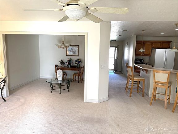 4th image of 808 Waldsmith Way