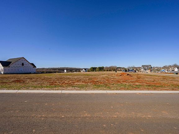 3rd image of 463 Campfire Ct