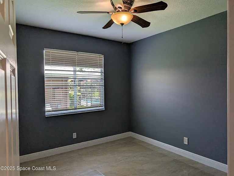 4109 Orion Way — Photo 10