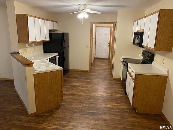 2nd image of 3804 Creek Hill Dr #3