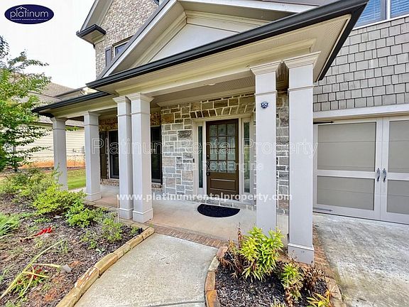 2nd image of 1662 Fairview Dr