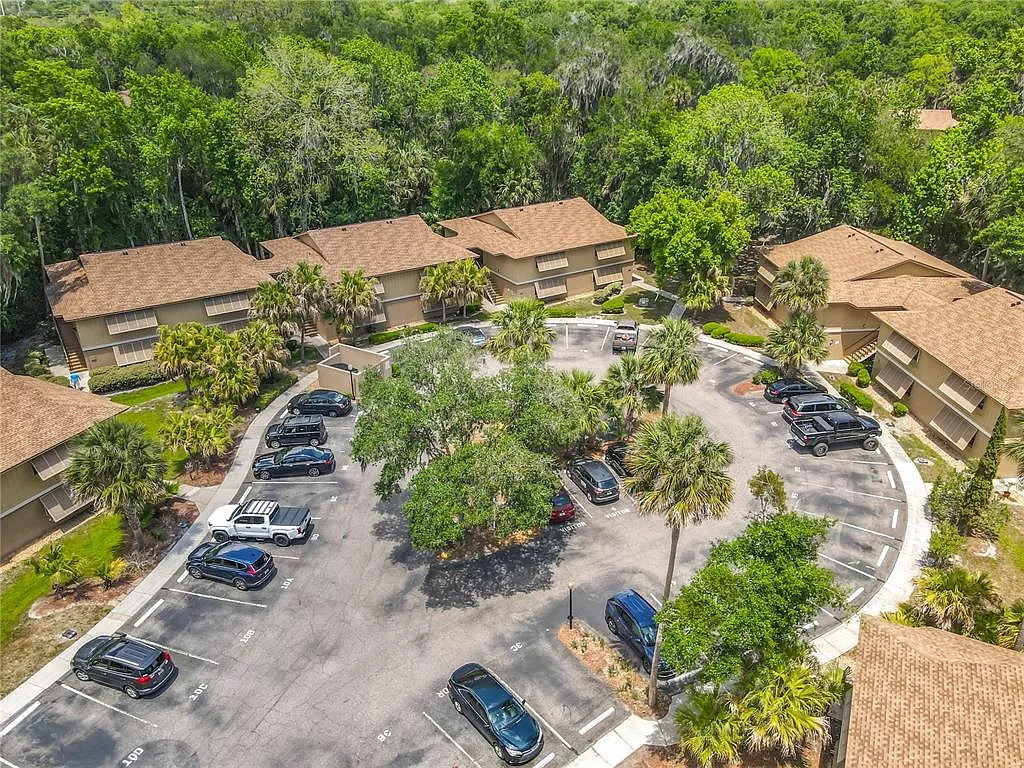 Building Photo - 110 Cypress Woods Ct #7D