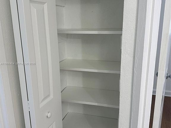 4th image of 180 NE 71st St APT 9