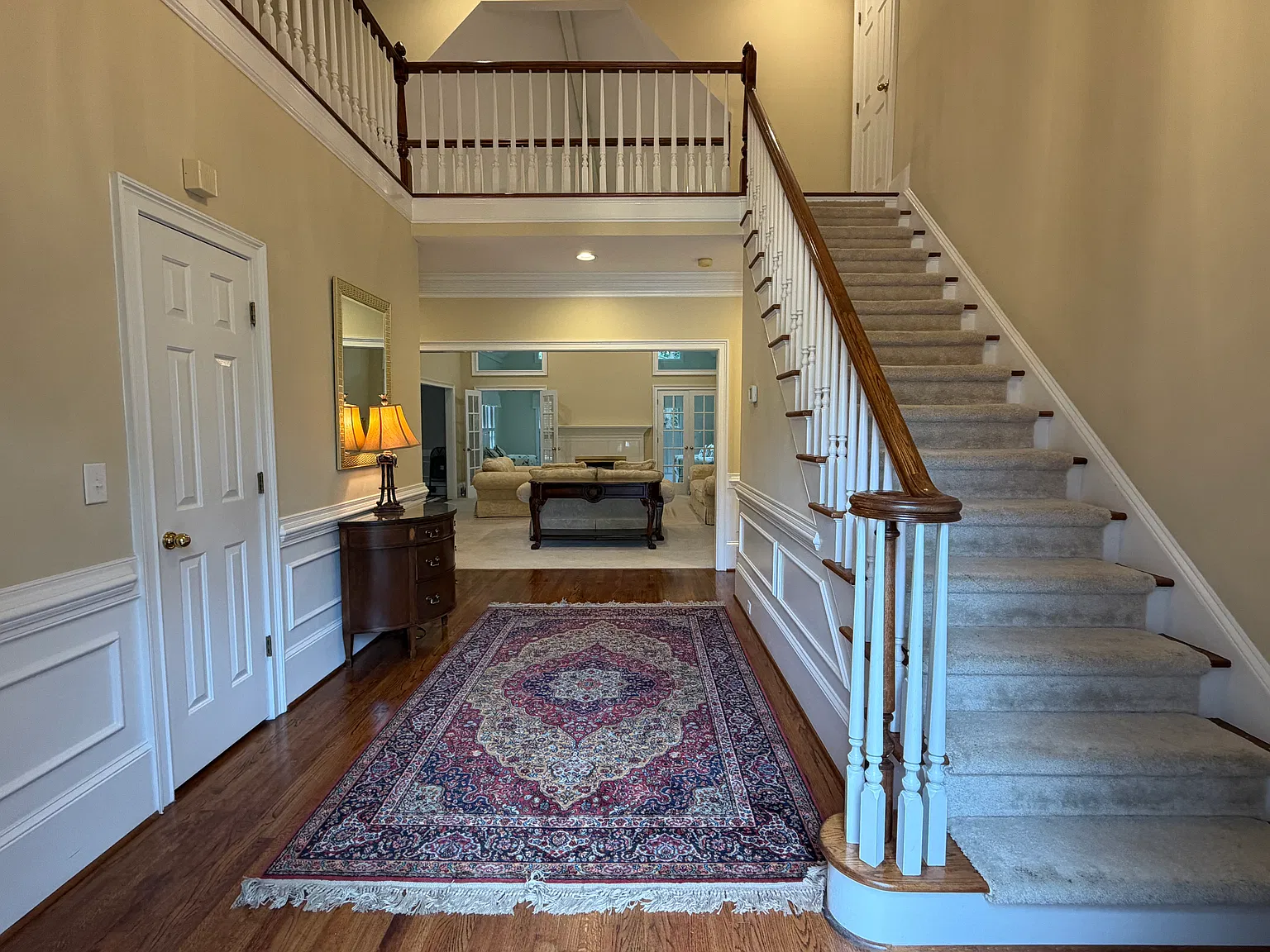 4 bed, 3.5 bath, 4983 sqft, $4,950 — Photo 2