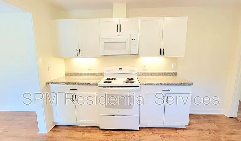 5013 Pine Needle Dr — Photo 7