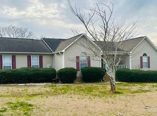 109 S Lakefront St, Boaz, AL 35957