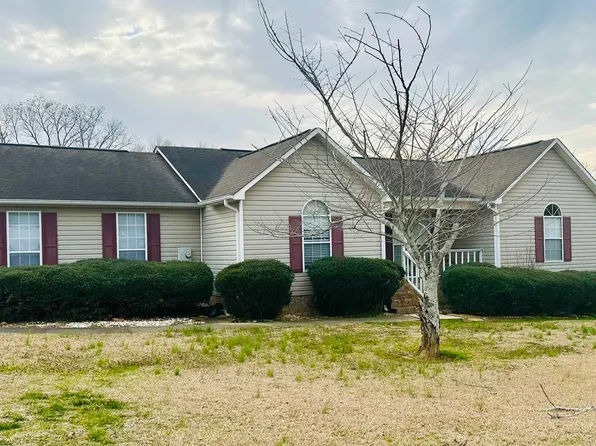 109 S Lakefront St, Boaz, AL 35957