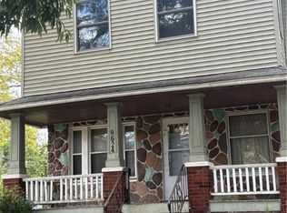 9624 Lamontier Ave, Cleveland, OH 44104