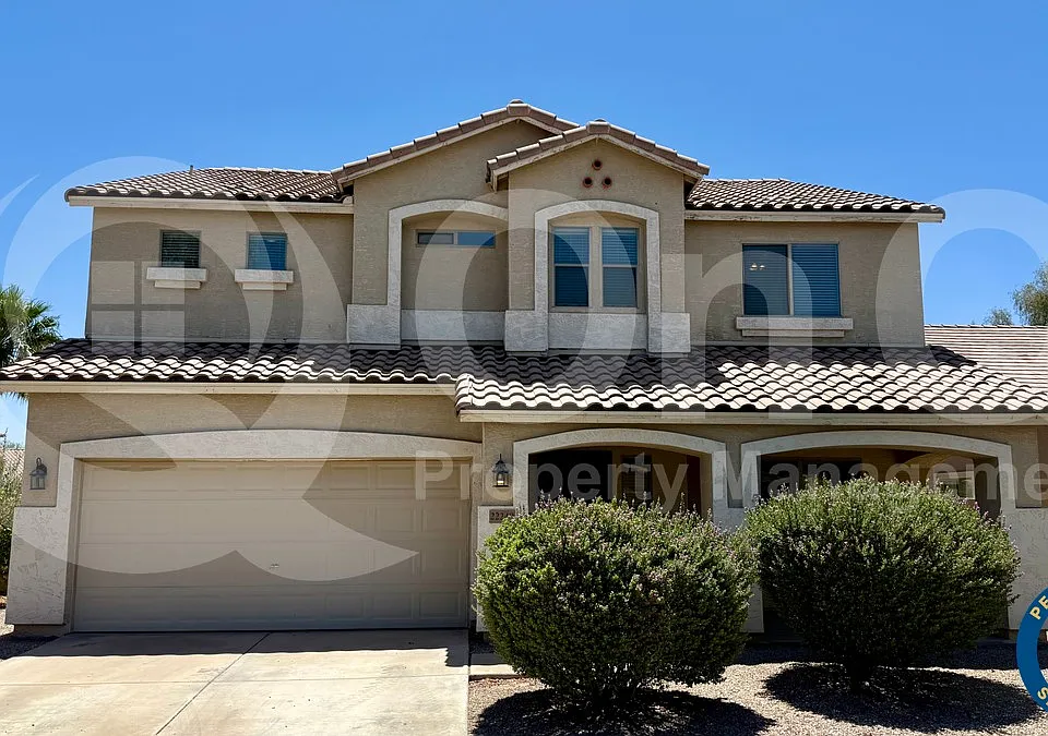 22249 E Calle De Flores