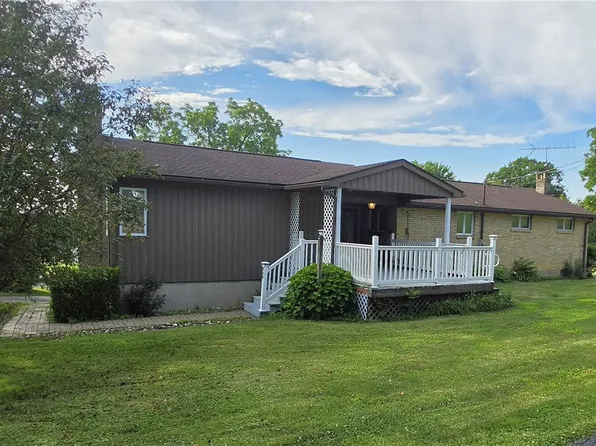 317 Rebecca St, Torrance, PA 15779