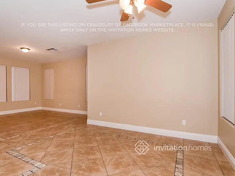 2400 Boca River Dr — Photo 5