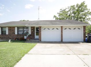 1105 Boyd St, De Soto, MO 63020